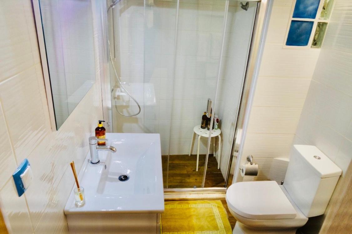 Piraeus Blue Grand Suite Di Giorgio 10 Mins From The Port. Εξωτερικό φωτογραφία